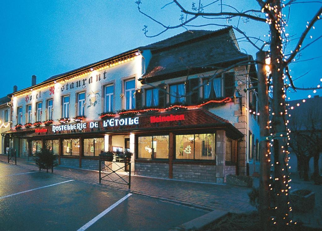 Logis Hotel Restaurant Hostellerie De L'Etoile Wasselonne Eksteriør bilde